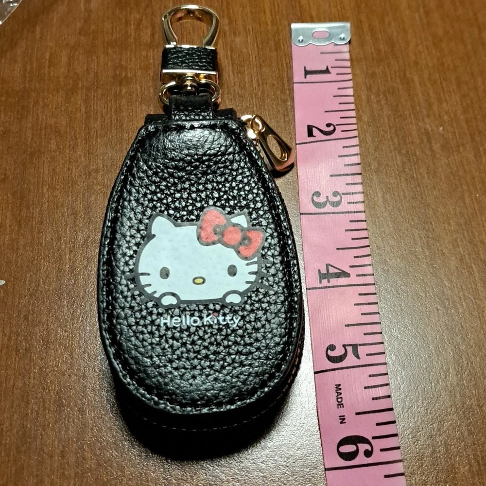Hello Kitty Black and Red Keychain Holder